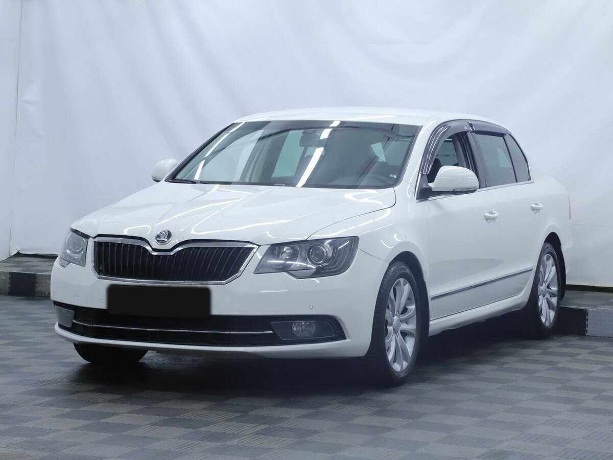 Skoda Superb с пробегом — 2013 год. Посмотреть фото