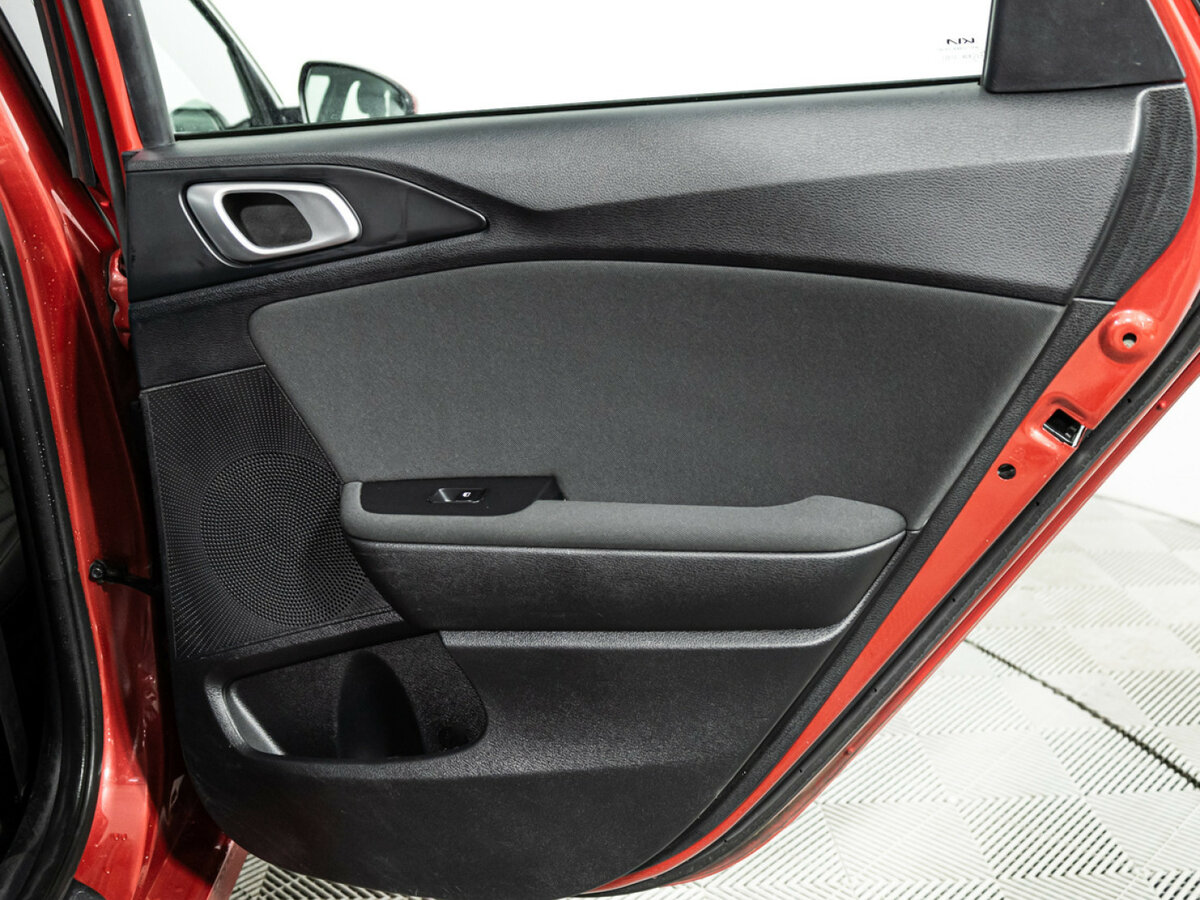 Kia Ceed с пробегом — 2022 год. Фото: #24