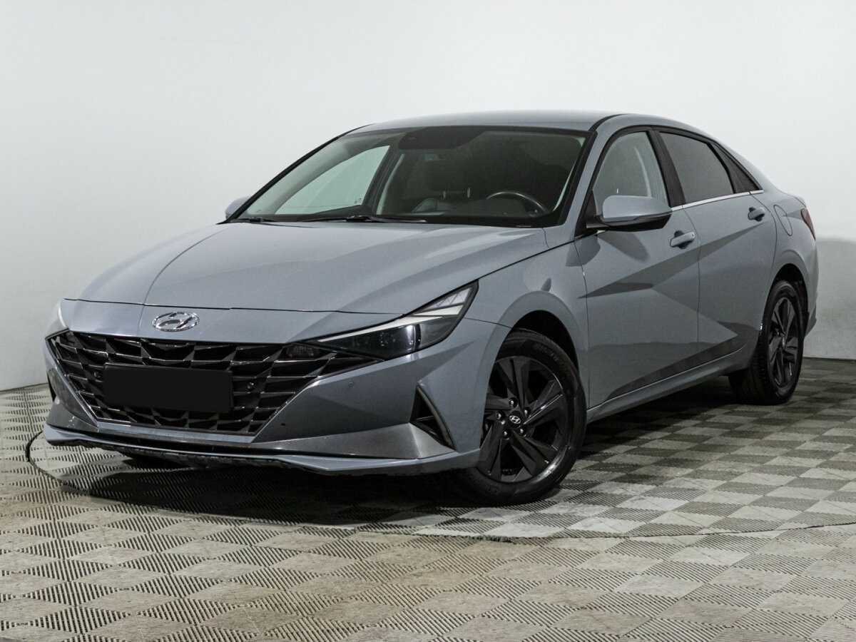 Hyundai Elantra с пробегом — 2021 год. Посмотреть фото