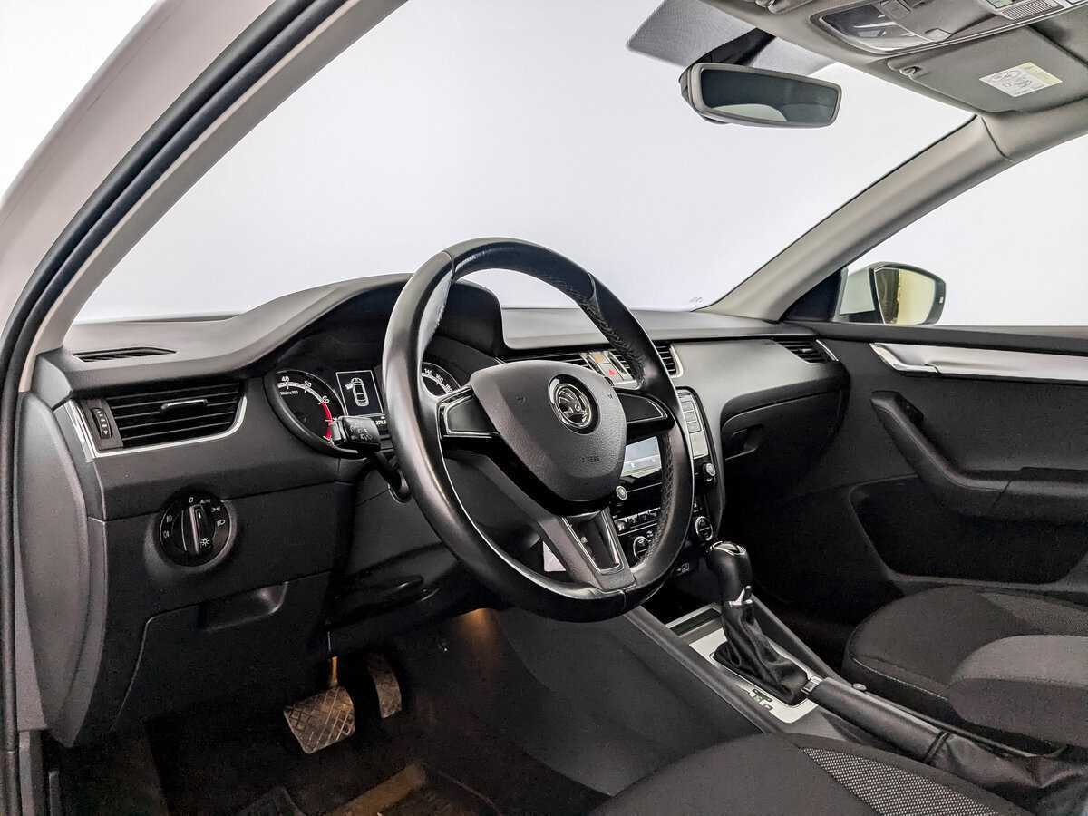 Skoda Octavia с пробегом — 2020 год. Фото: #15