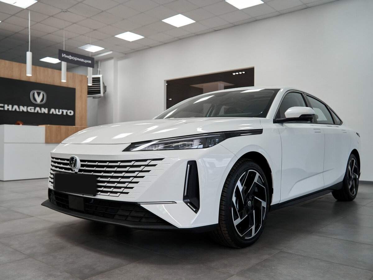 Changan Lamore с пробегом — 2024 год. Посмотреть фото