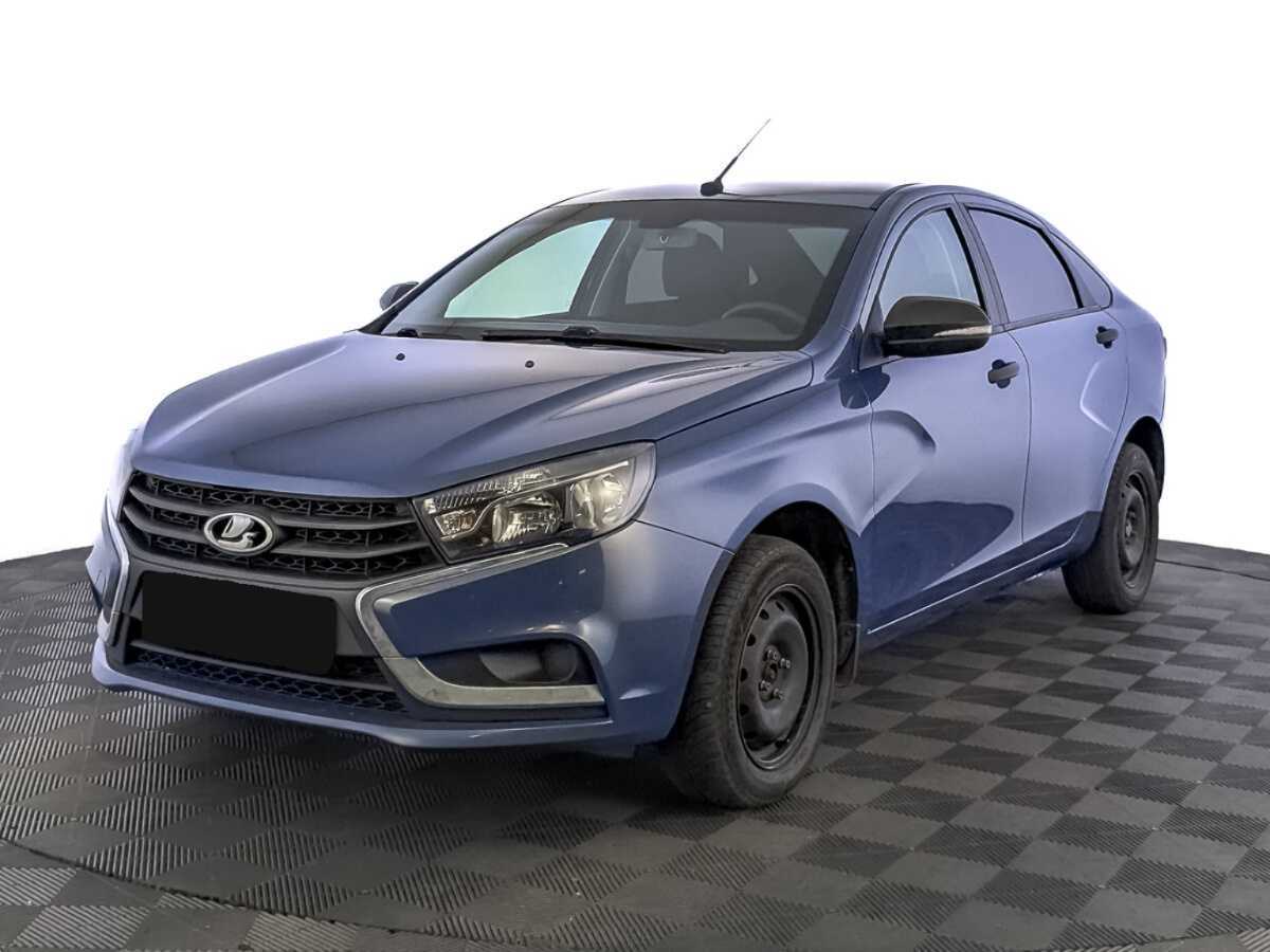 Lada (ВАЗ) Vesta с пробегом — 2016 год. Посмотреть фото