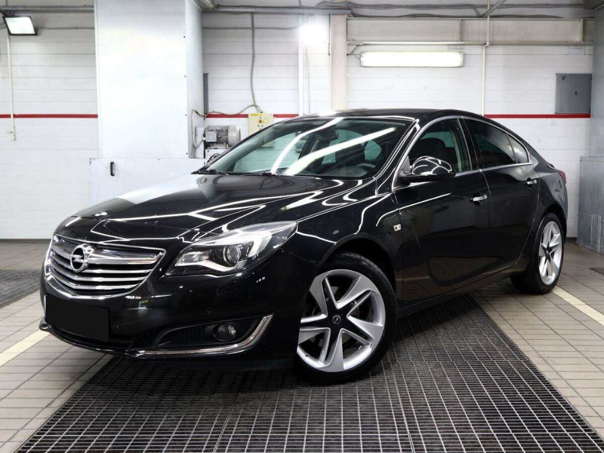 Opel Insignia с пробегом — 2014 год. Фото: #0