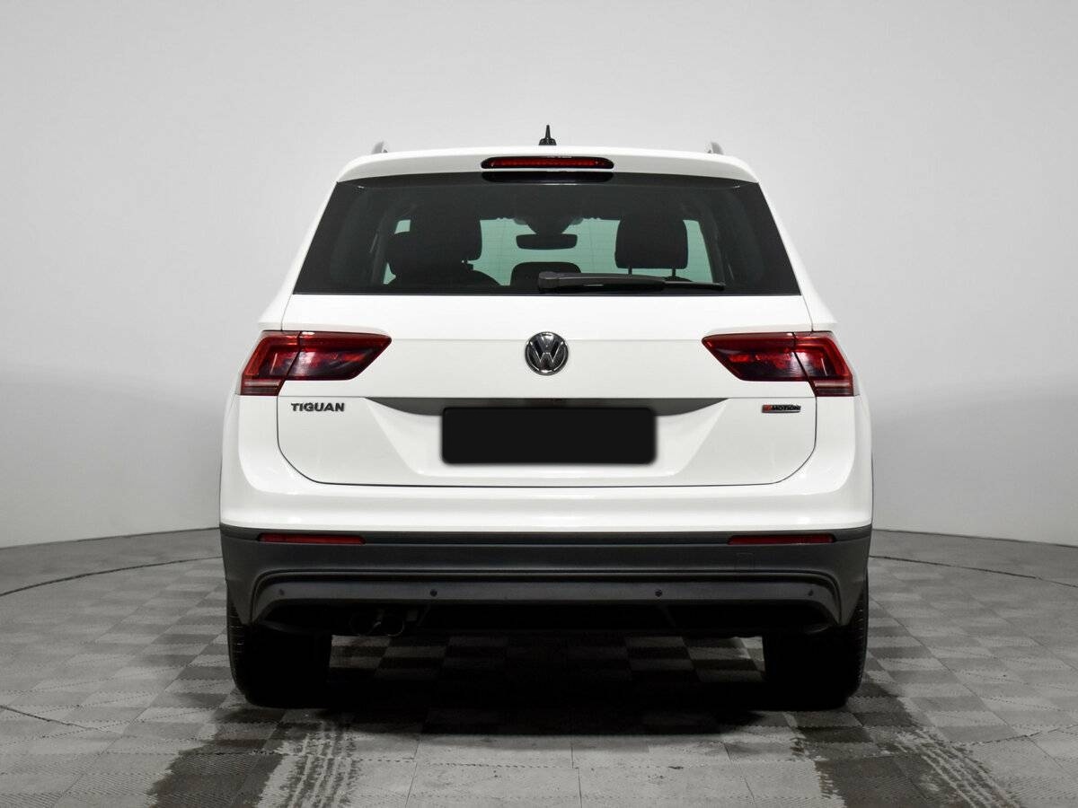 Volkswagen Tiguan с пробегом — 2020 год. Фото: #4