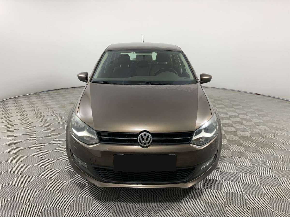 Volkswagen Polo с пробегом — 2012 год. Фото: #1