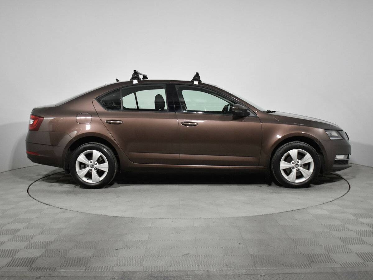 Skoda Octavia с пробегом — 2017 год. Фото: #3