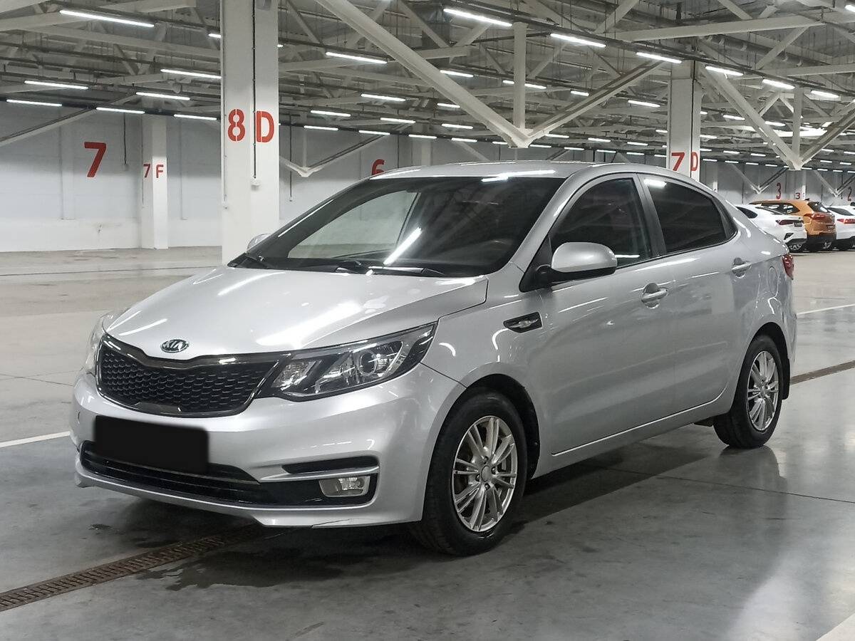 Kia Rio с пробегом — 2015 год. Фото: #0