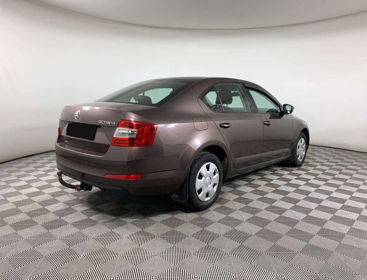 Skoda Octavia с пробегом — 2014 год. Фото: #4