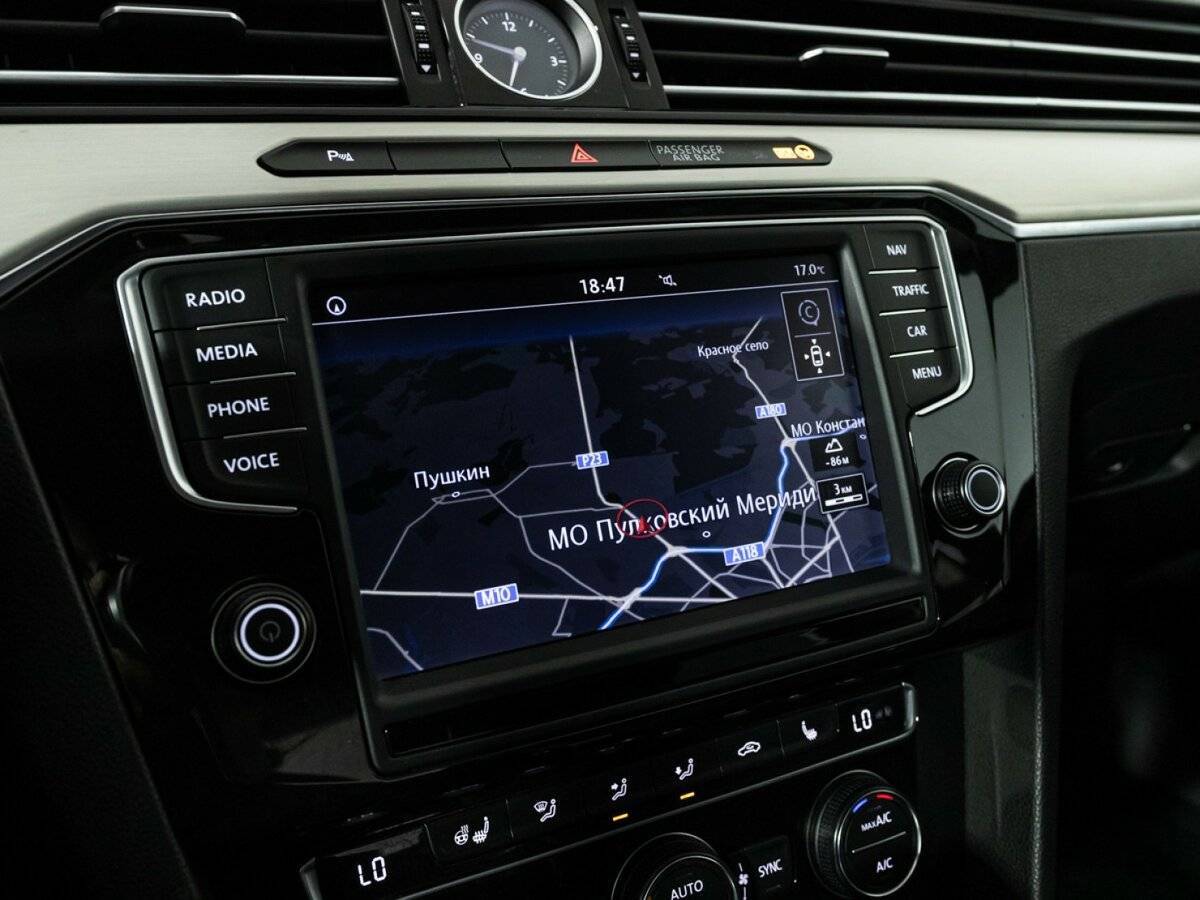 Volkswagen Passat с пробегом — 2016 год. Фото: #15