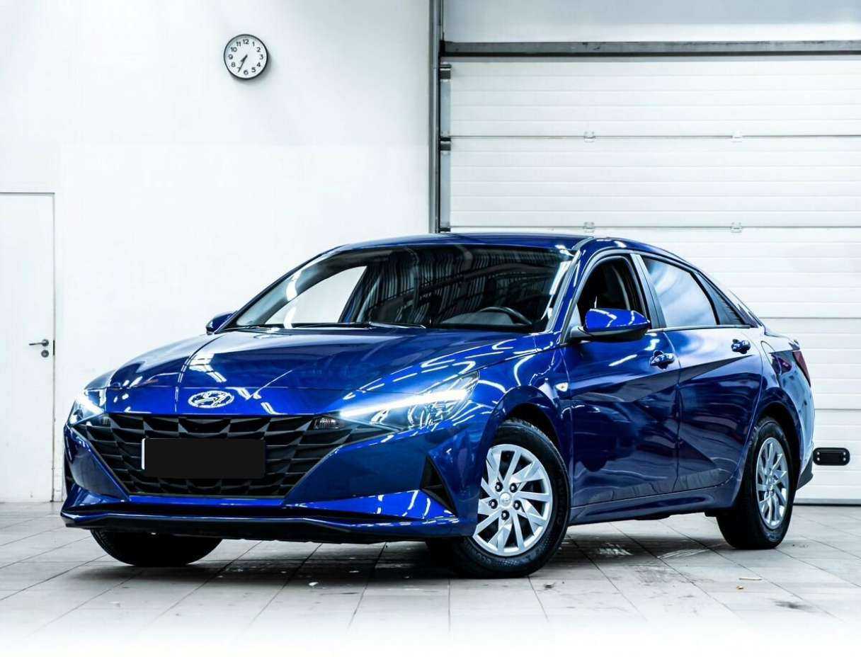 Hyundai Elantra с пробегом — 2021 год. Фото: #0
