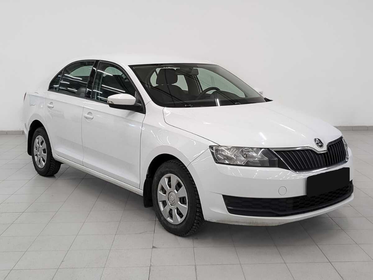 Skoda Rapid с пробегом — 2017 год. Фото: #2