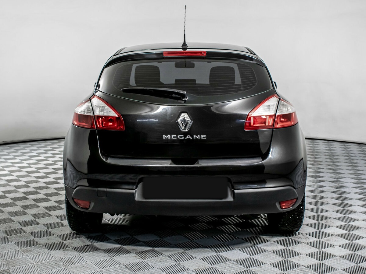 Renault Megane с пробегом — 2012 год. Фото: #4