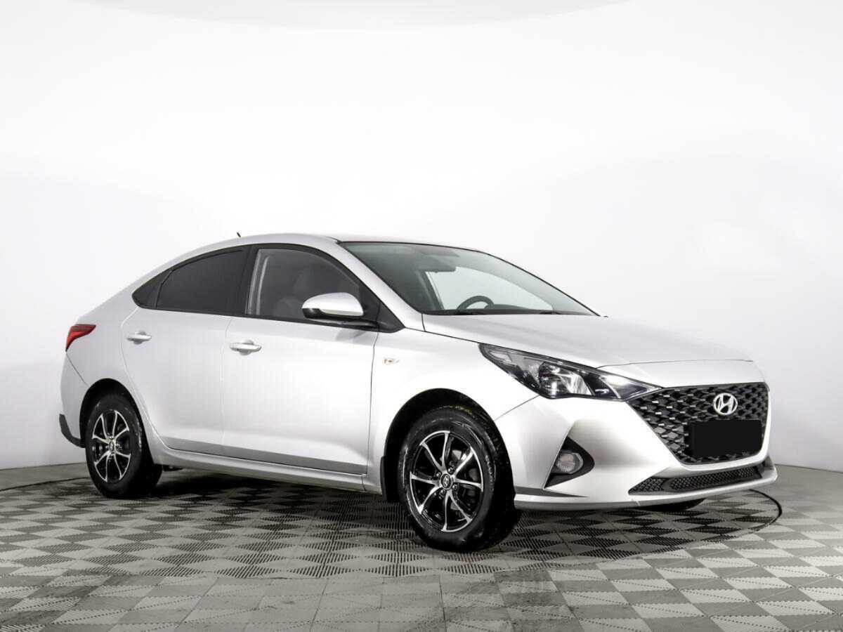 Hyundai Solaris с пробегом — 2021 год. Фото: #2