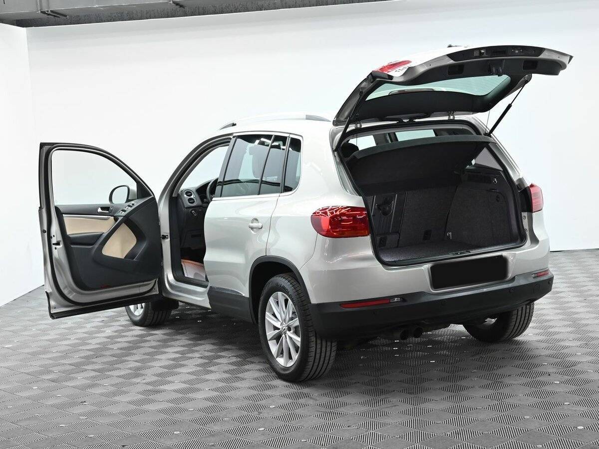 Volkswagen Tiguan с пробегом — 2012 год. Фото: #4