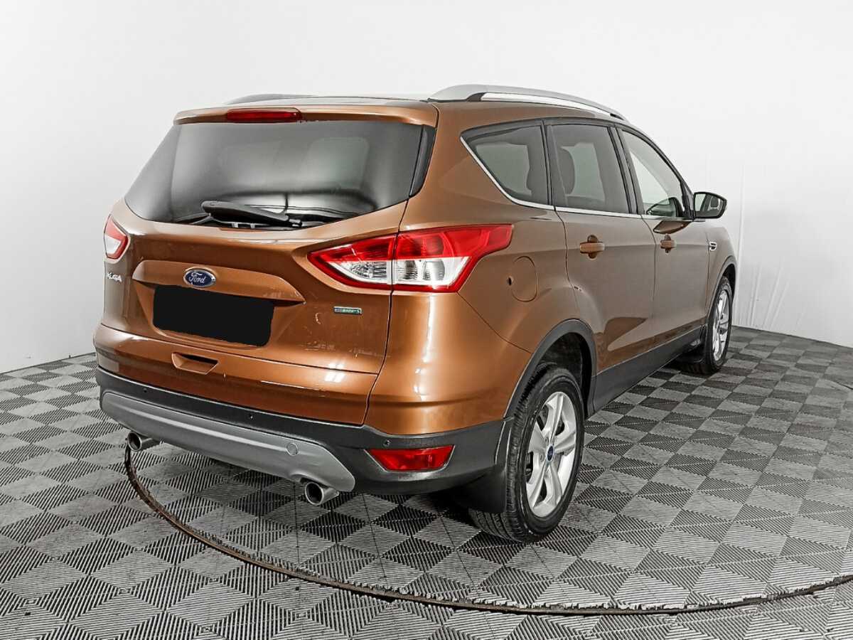Ford Kuga с пробегом — 2013 год. Фото: #3