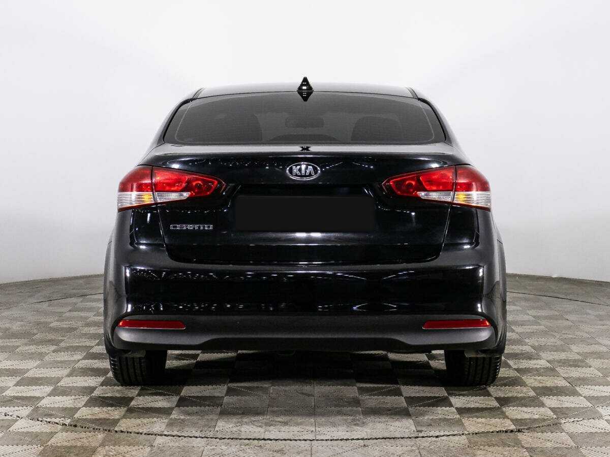 Kia Cerato с пробегом — 2018 год. Фото: #5