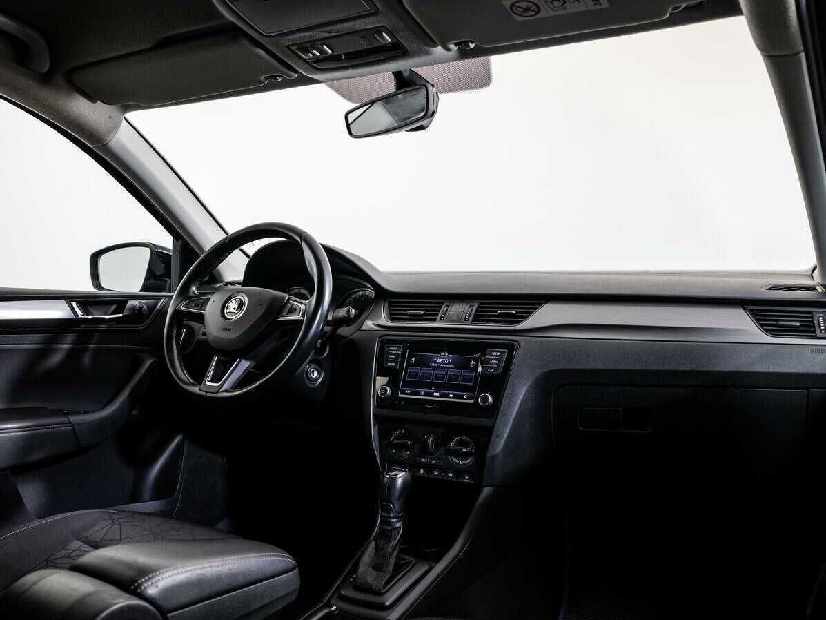 Skoda Rapid с пробегом — 2019 год. Фото: #6