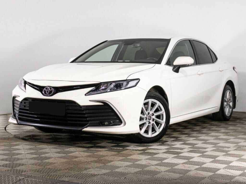 Toyota Camry с пробегом — 2021 год. Фото: #0