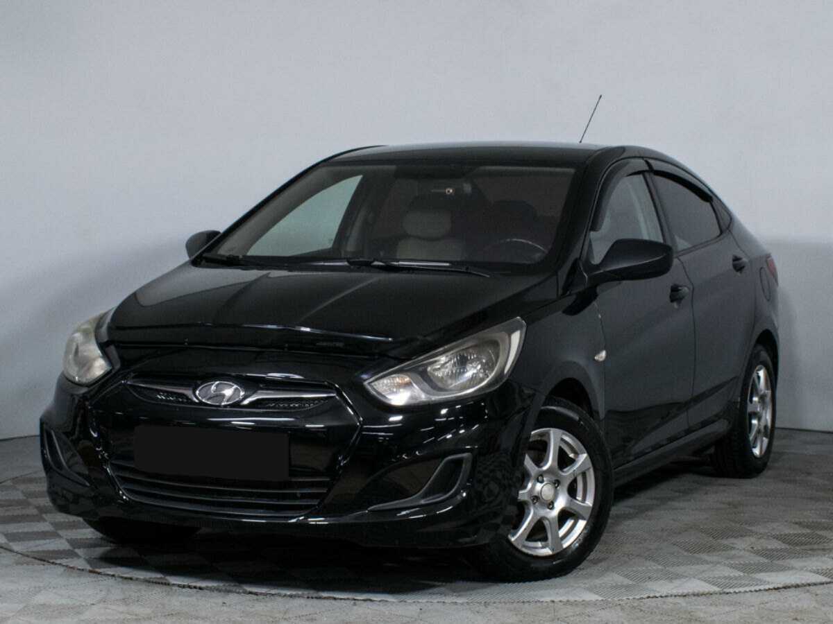 Hyundai Solaris с пробегом — 2014 год. Фото: #0