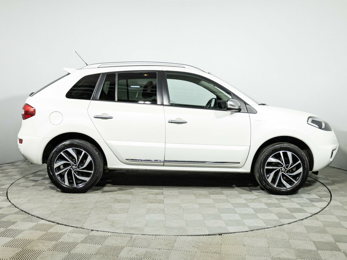 Renault Koleos с пробегом — 2014 год. Фото: #3