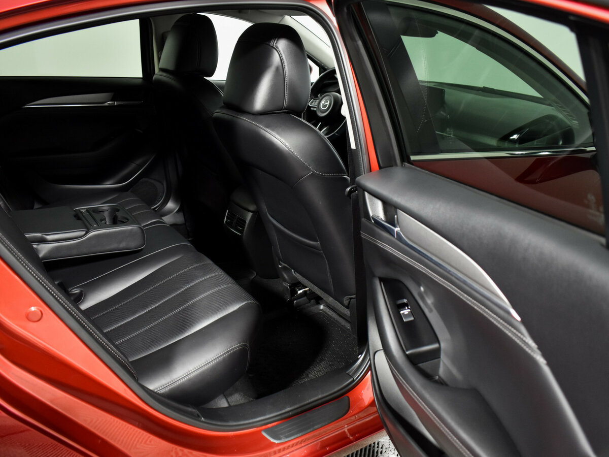 Mazda 6 с пробегом — 2019 год. Фото: #9