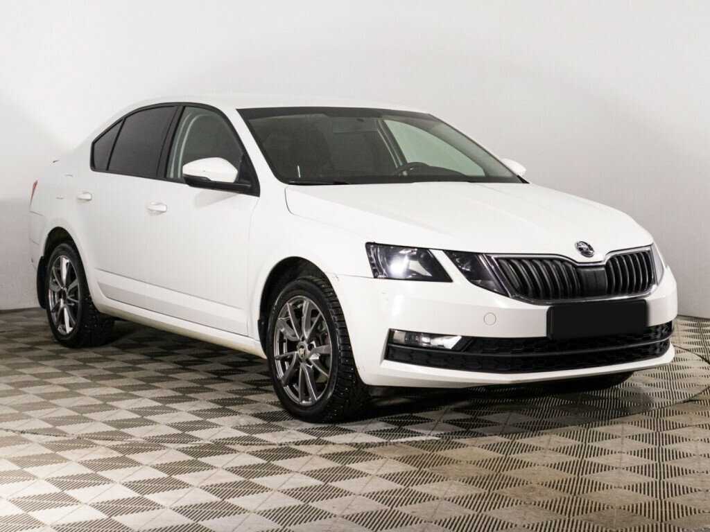 Skoda Octavia с пробегом — 2018 год. Фото: #2