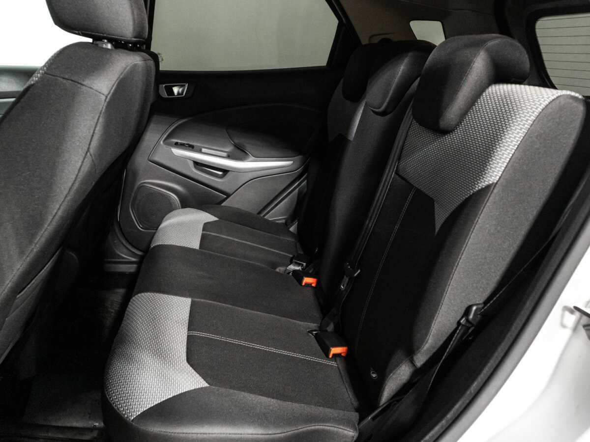 Ford EcoSport с пробегом — 2016 год. Фото: #9
