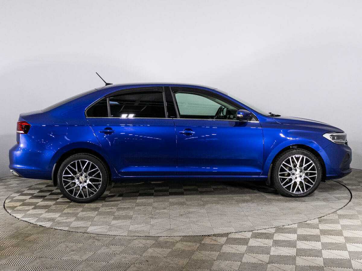 Volkswagen Polo с пробегом — 2021 год. Фото: #3