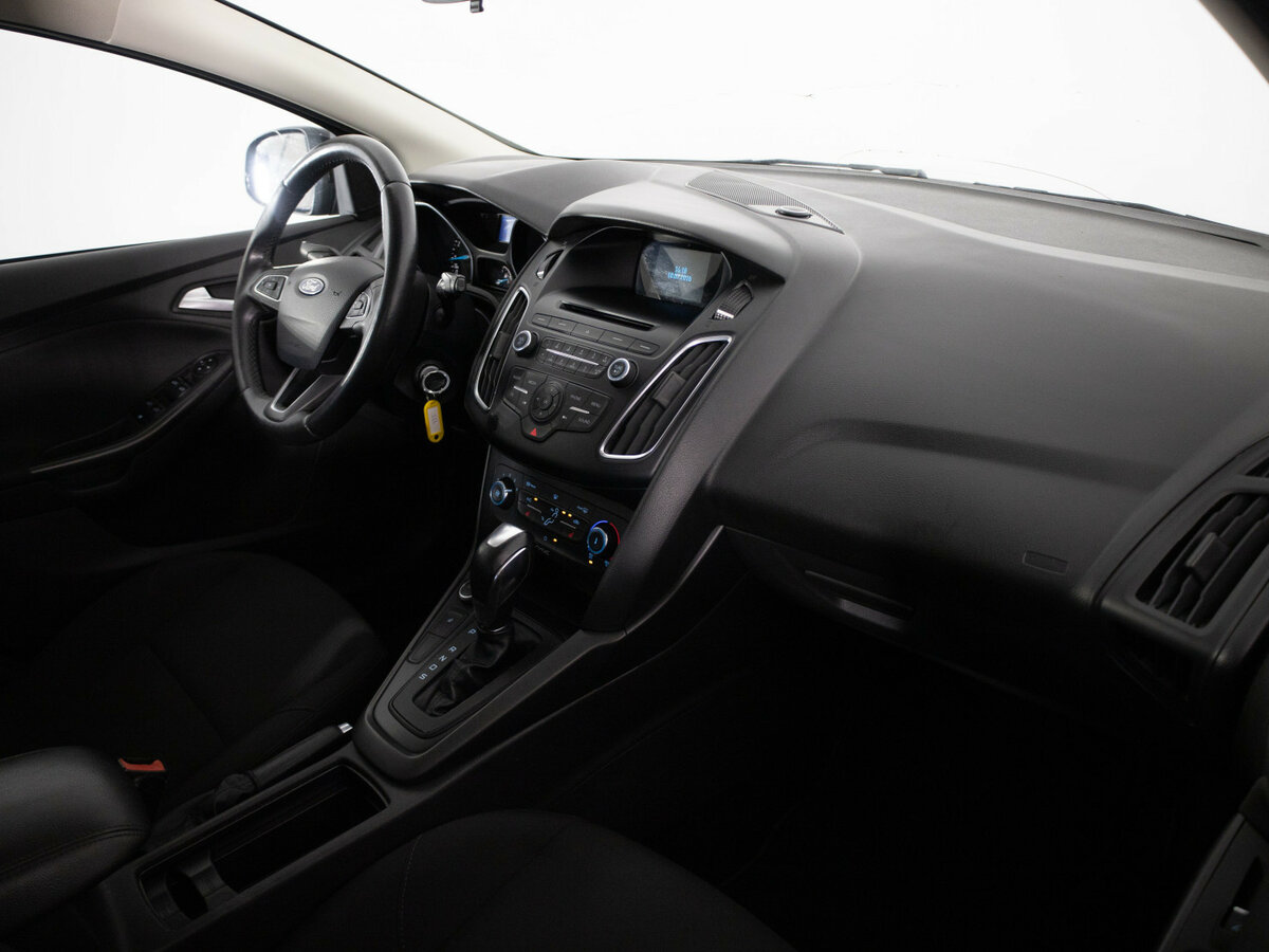 Ford Focus с пробегом — 2016 год. Фото: #11