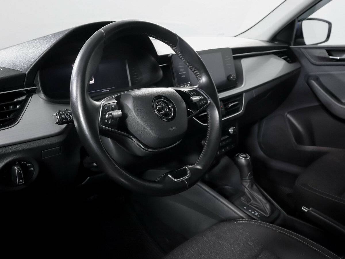 Skoda Rapid с пробегом — 2021 год. Фото: #10