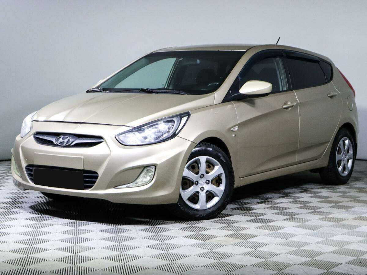 Hyundai Solaris с пробегом — 2013 год. Посмотреть фото