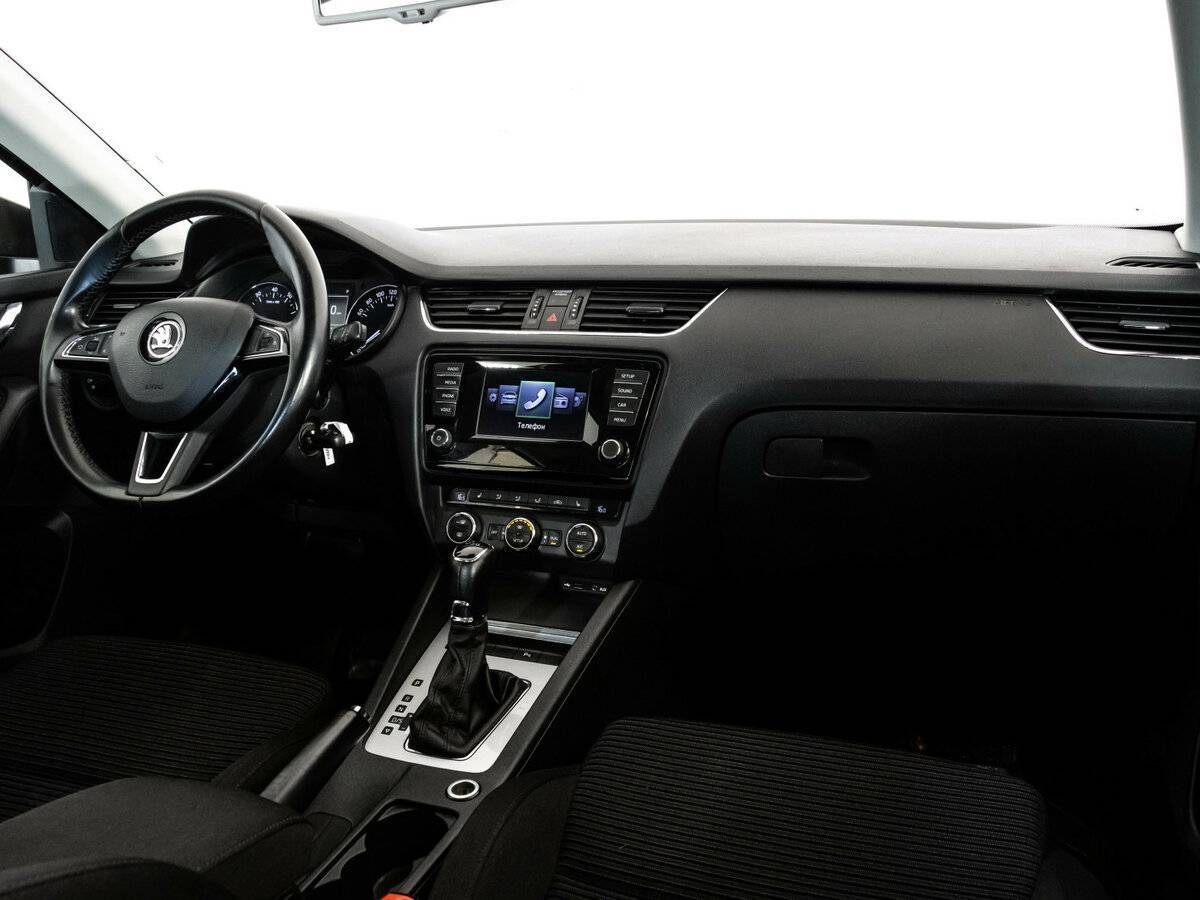 Skoda Octavia с пробегом — 2014 год. Фото: #6
