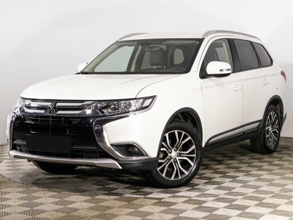 Mitsubishi Outlander с пробегом — 2018 год. Посмотреть фото