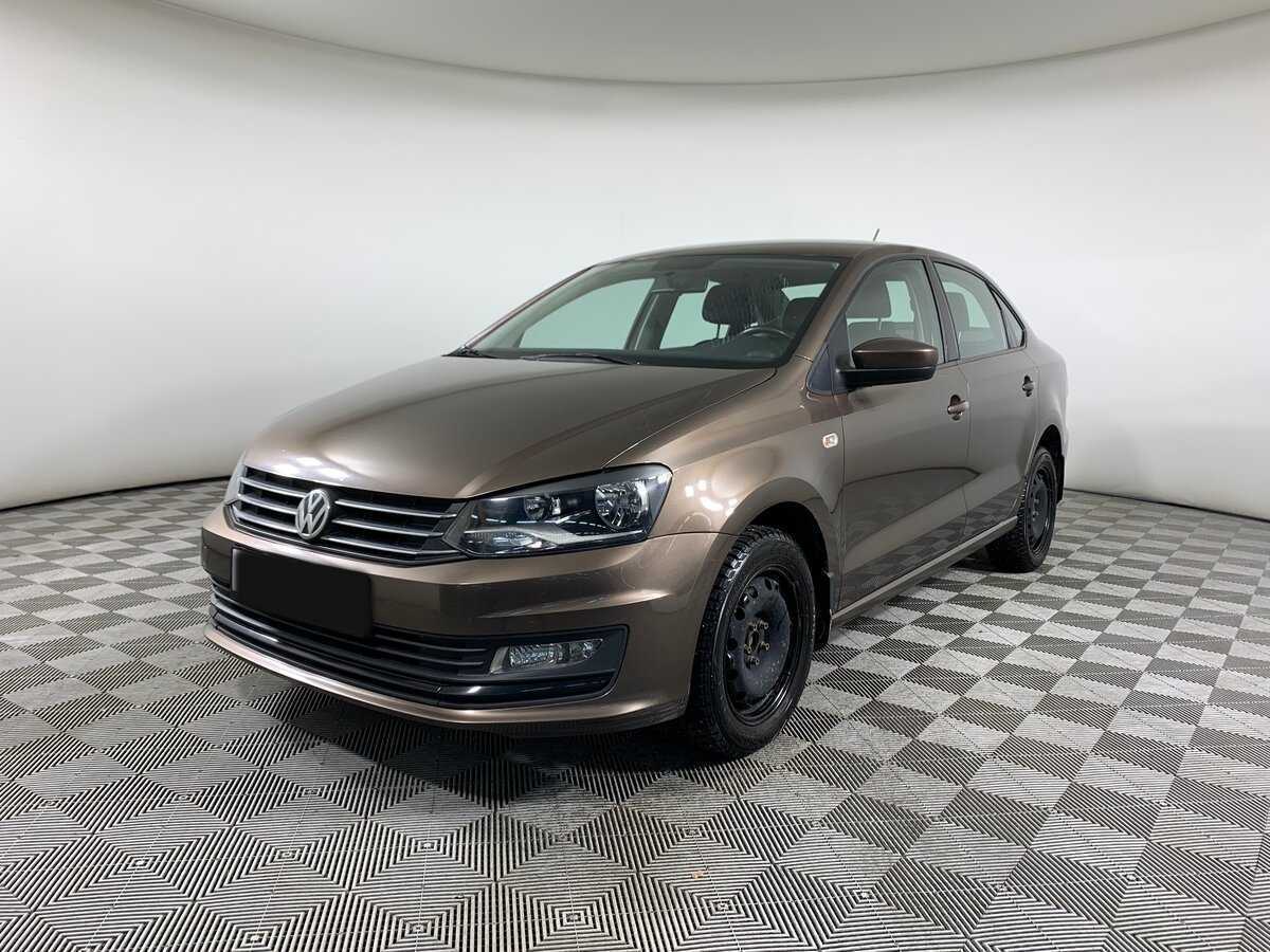 Volkswagen Polo с пробегом — 2016 год. Фото: #0
