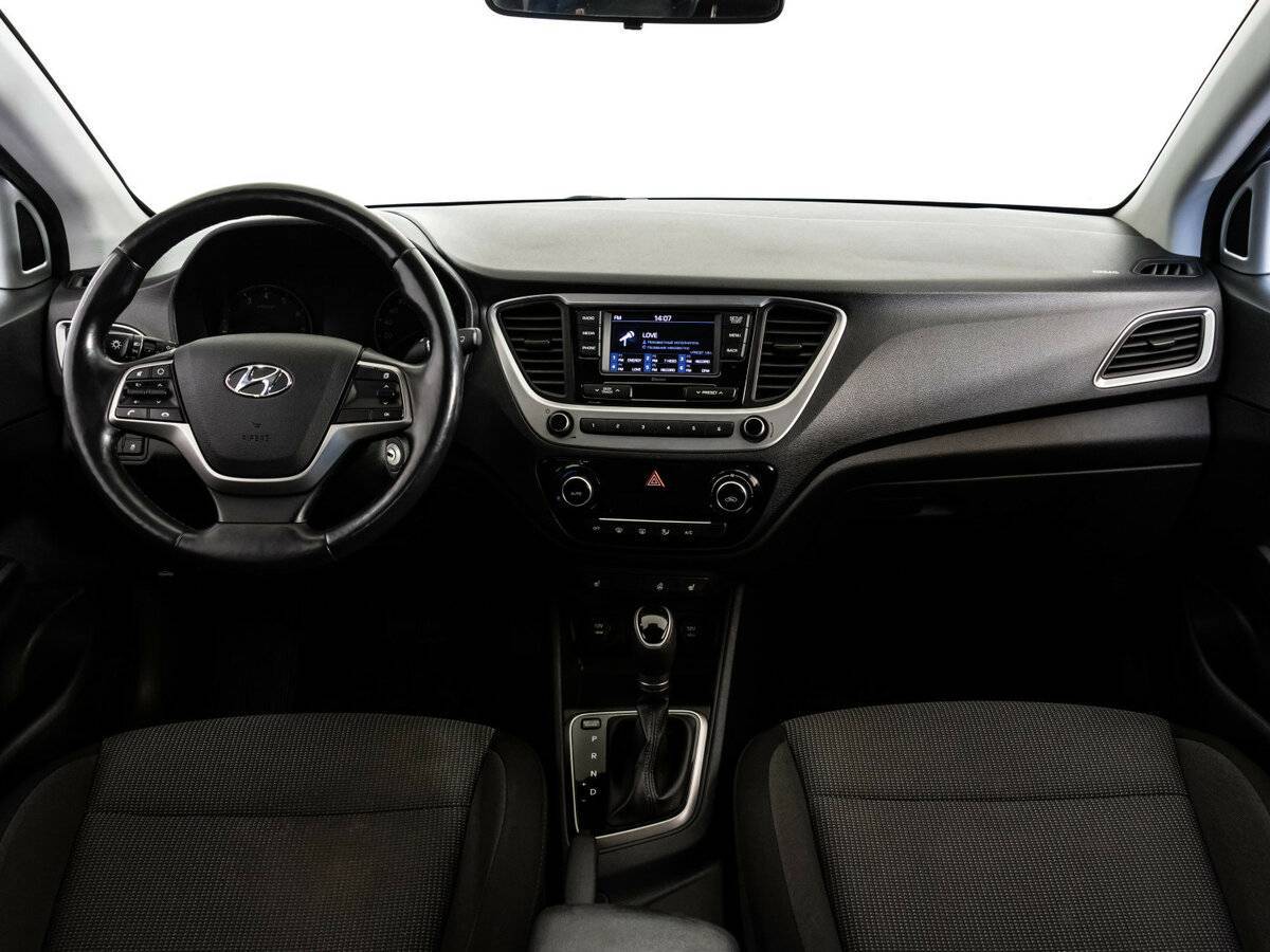 Hyundai Solaris с пробегом — 2018 год. Фото: #9