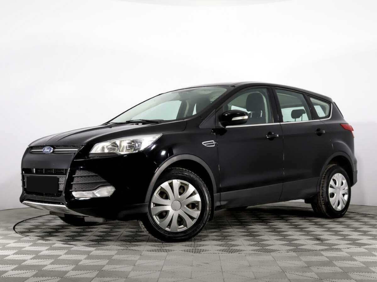 Ford Kuga с пробегом — 2015 год. Фото: #0