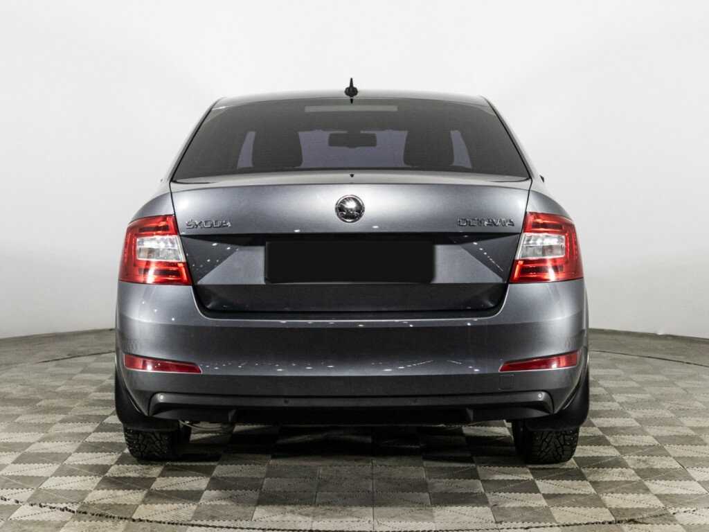 Skoda Octavia с пробегом — 2015 год. Фото: #5