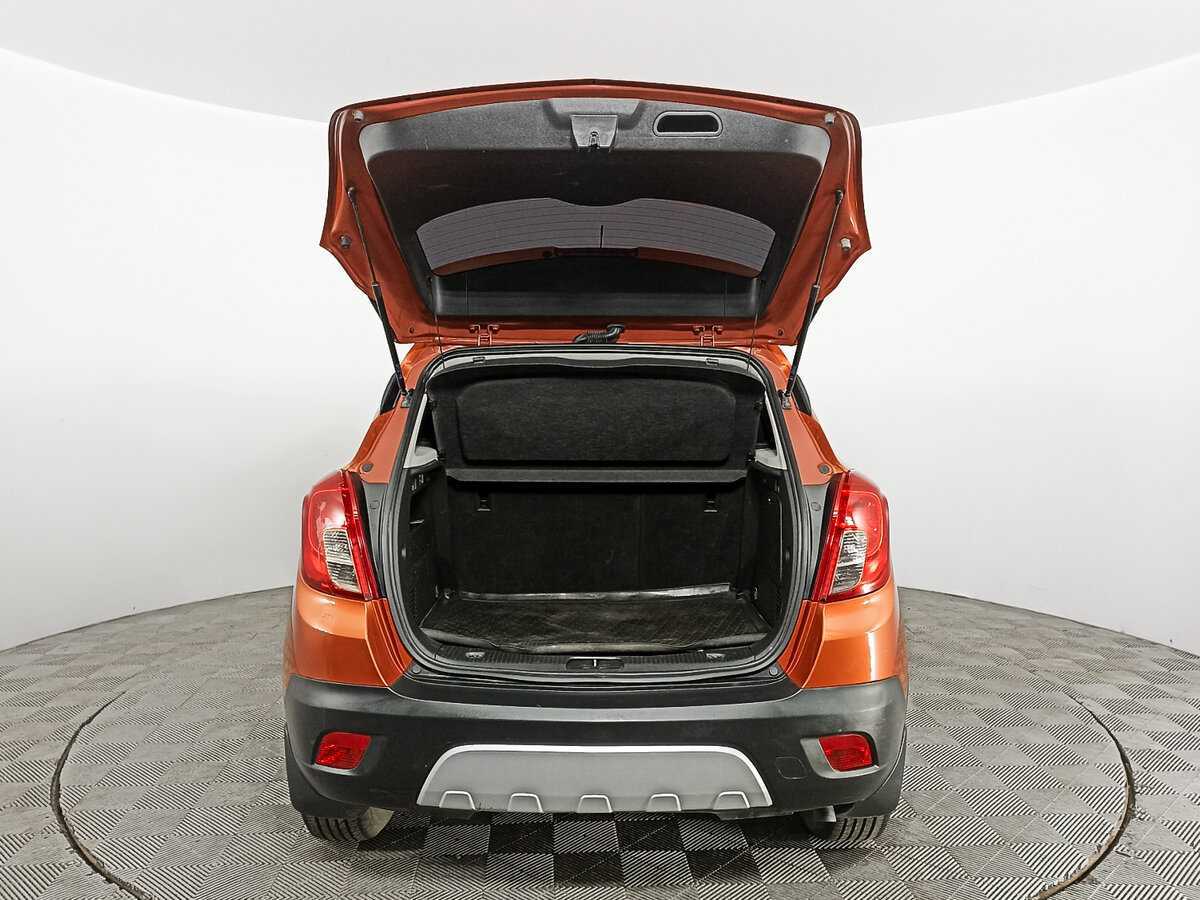 Opel Mokka с пробегом — 2014 год. Фото: #9