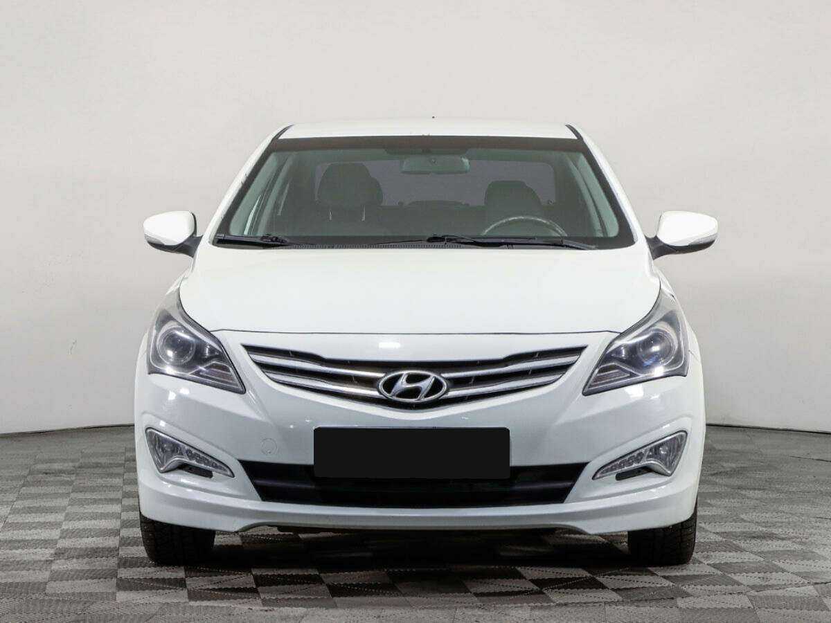 Hyundai Solaris с пробегом — 2016 год. Фото: #1