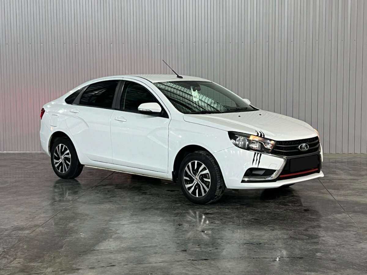 Lada (ВАЗ) Vesta с пробегом — 2020 год. Фото: #2