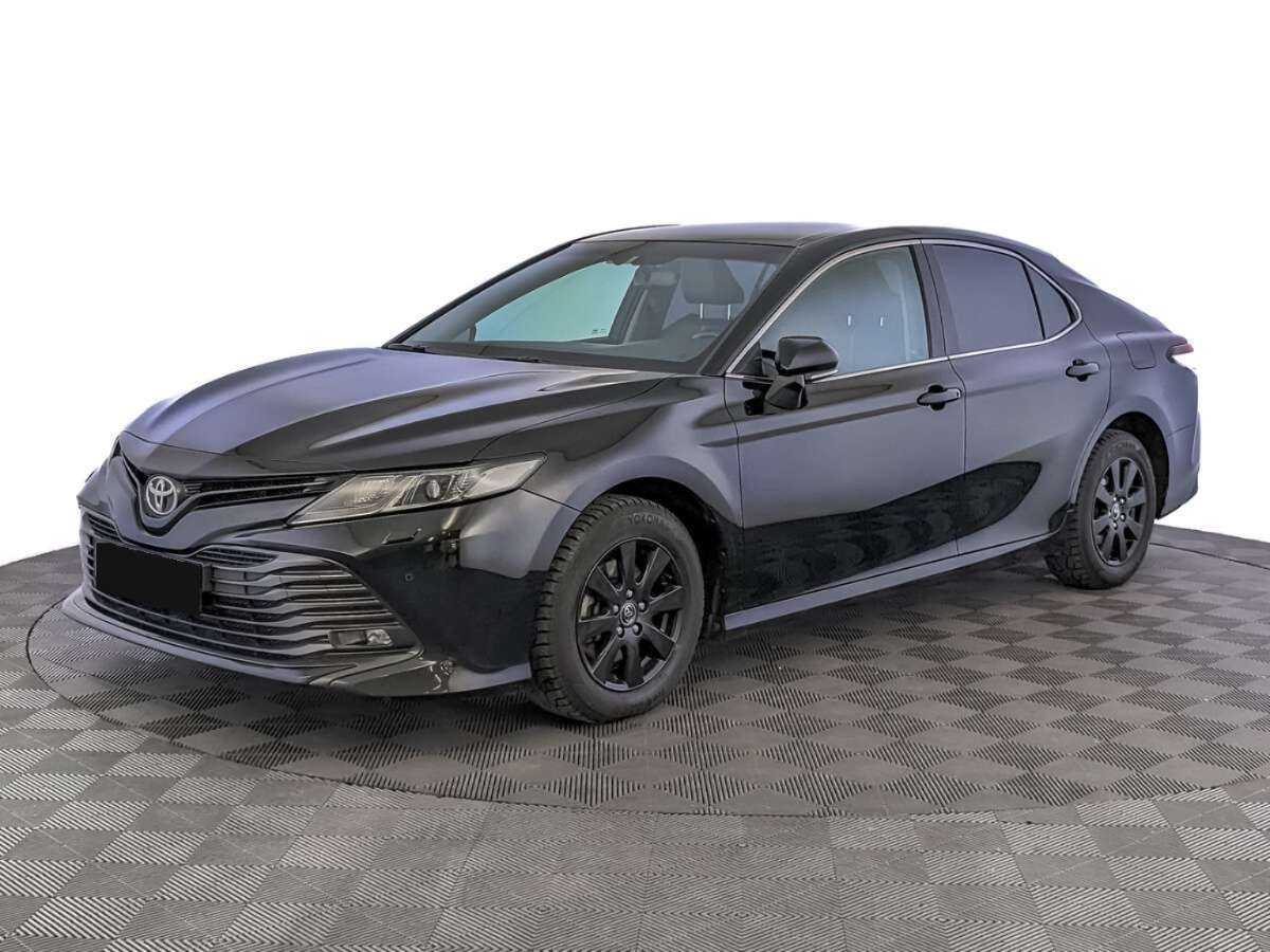 Toyota Camry с пробегом — 2019 год. Фото: #0