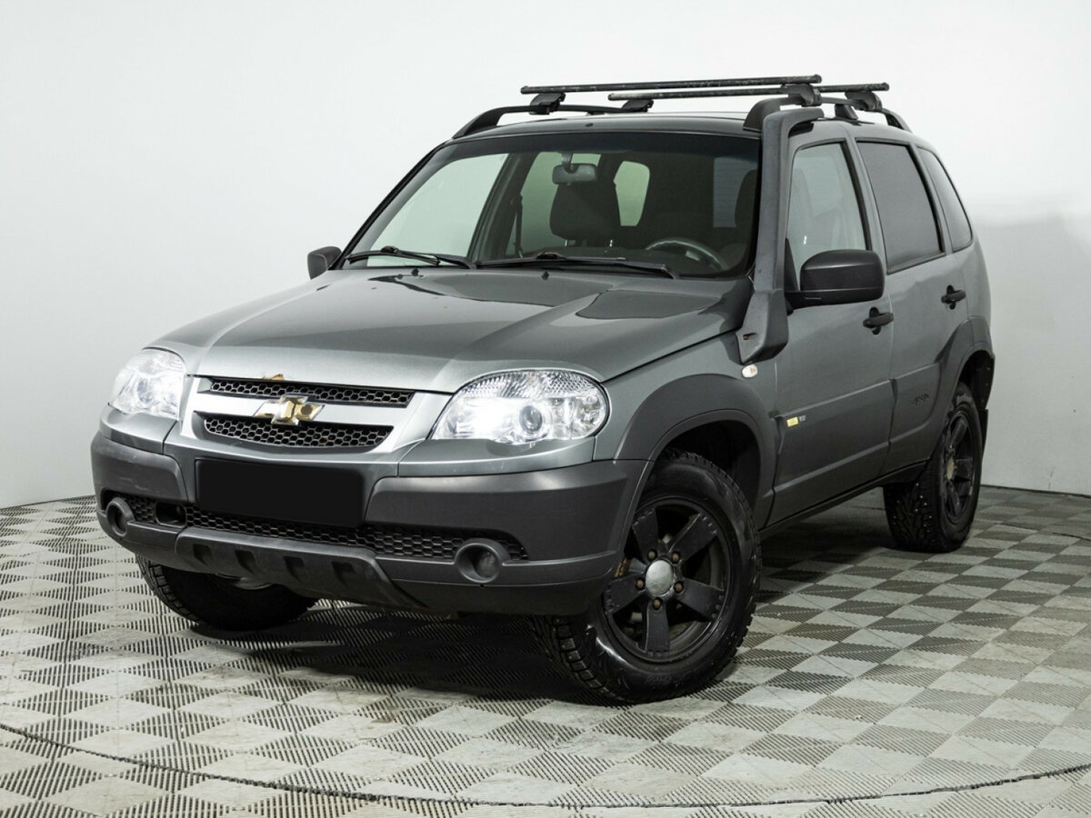 Chevrolet Niva с пробегом — 2016 год. Посмотреть фото
