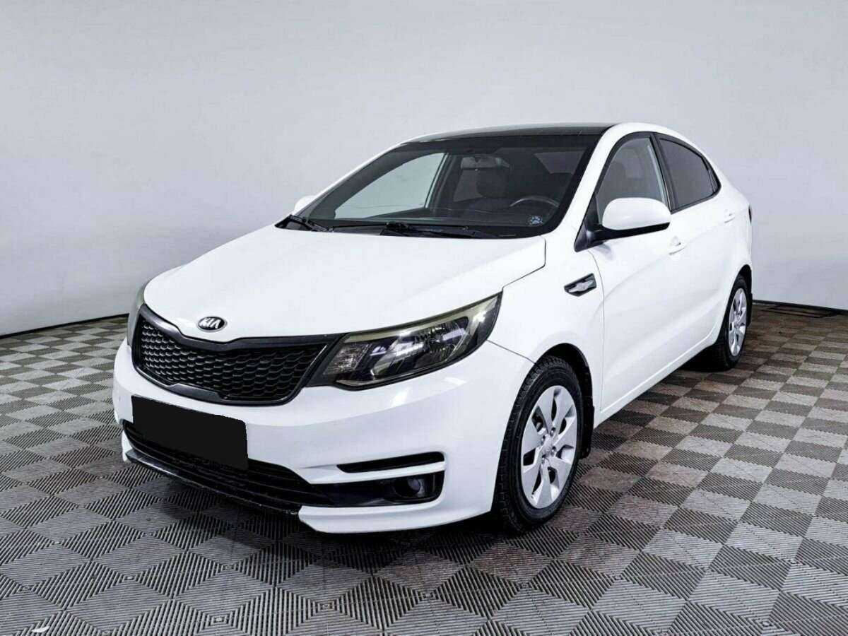 Kia Rio с пробегом — 2015 год. Посмотреть фото