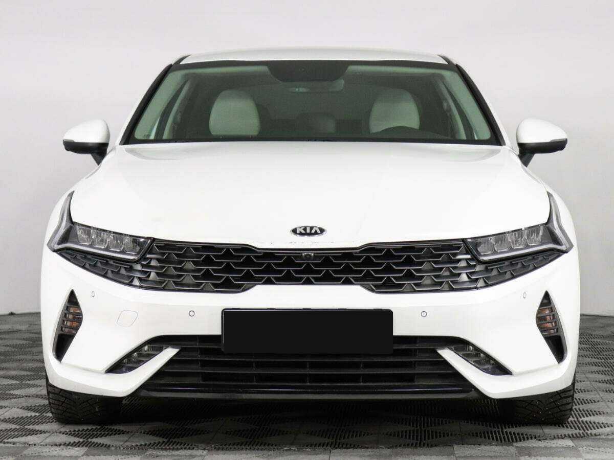 Kia K5 с пробегом — 2021 год. Фото: #1