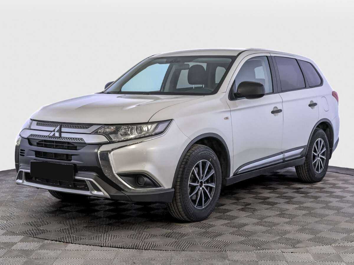 Mitsubishi Outlander с пробегом — 2019 год. Фото: #0