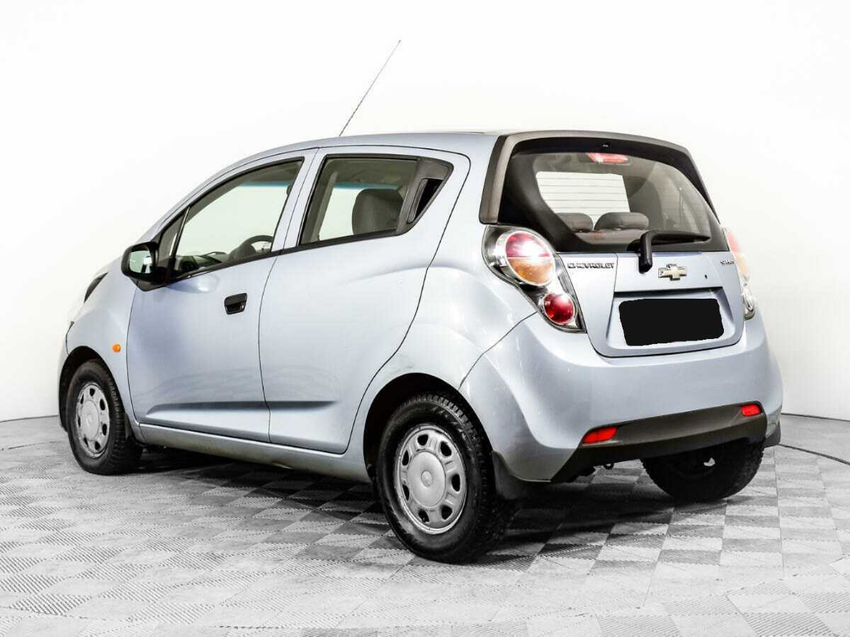 Chevrolet Spark с пробегом — 2012 год. Фото: #6