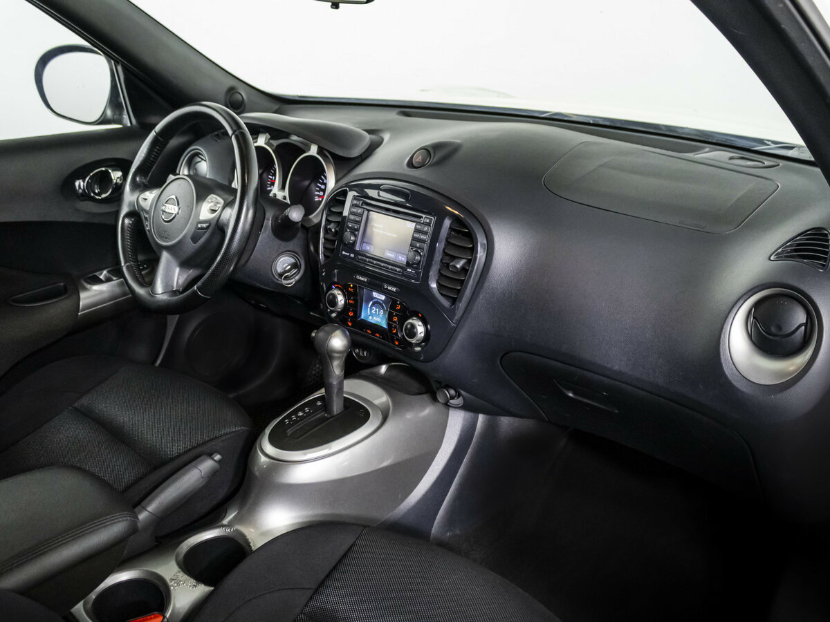 Nissan Juke с пробегом — 2012 год. Фото: #6