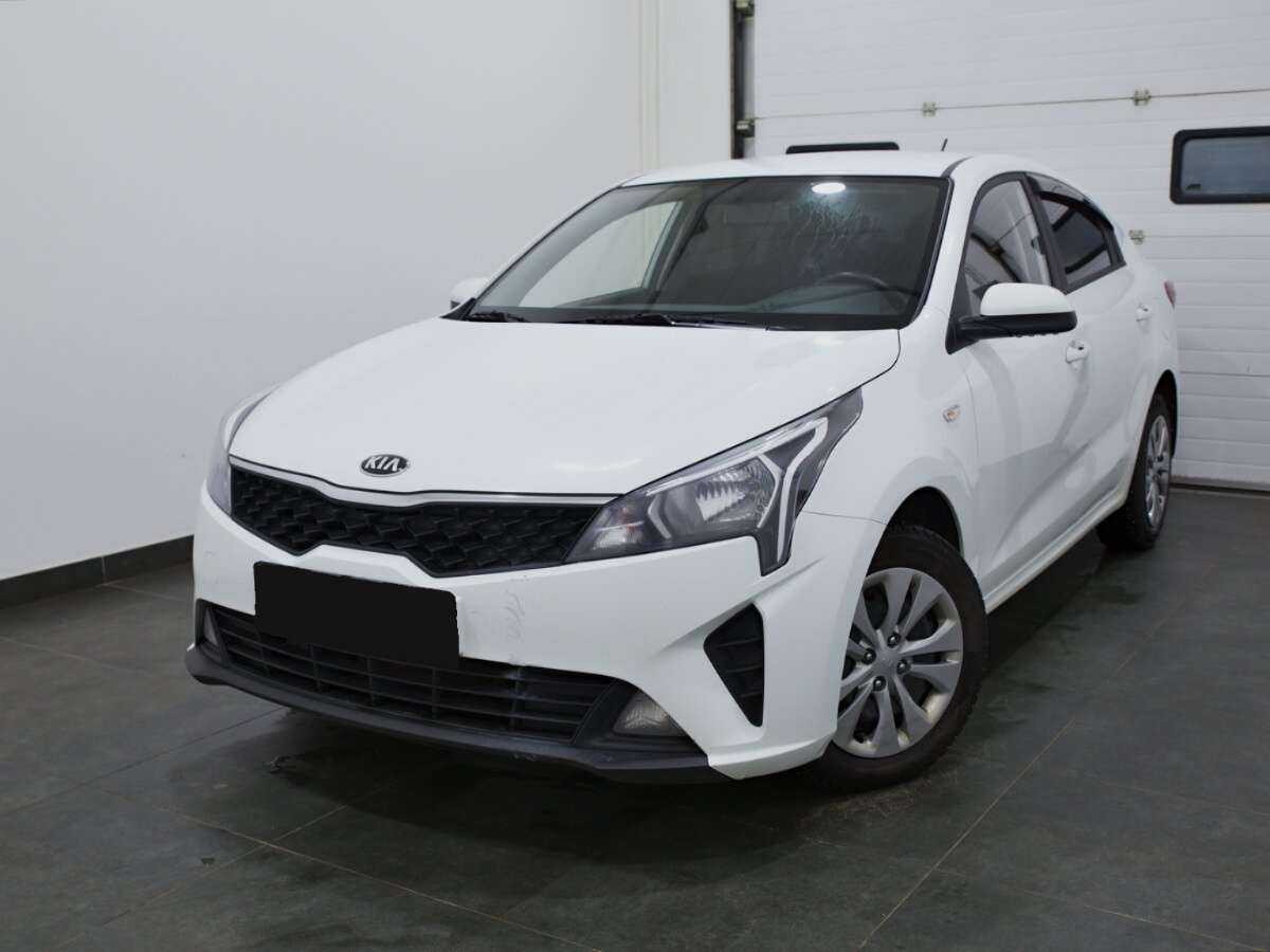Kia Rio с пробегом — 2020 год. Посмотреть фото
