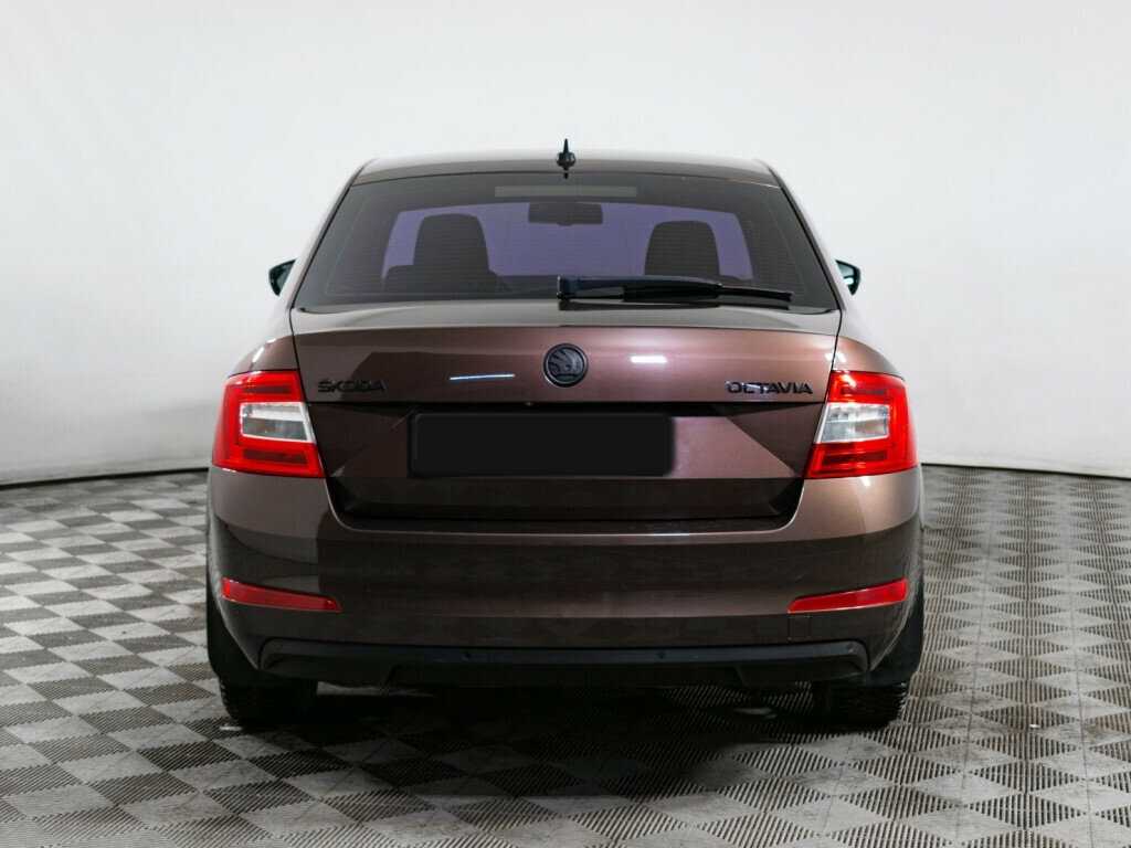 Skoda Octavia с пробегом — 2014 год. Фото: #4