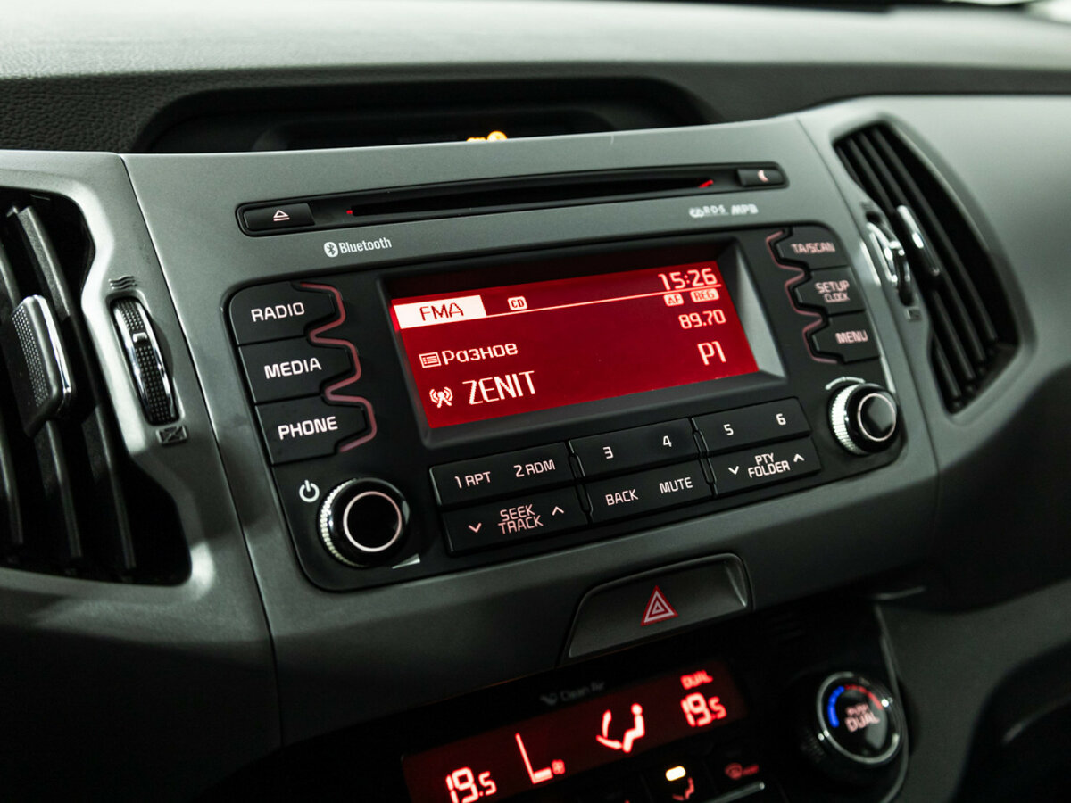 Kia Sportage с пробегом — 2015 год. Фото: #13